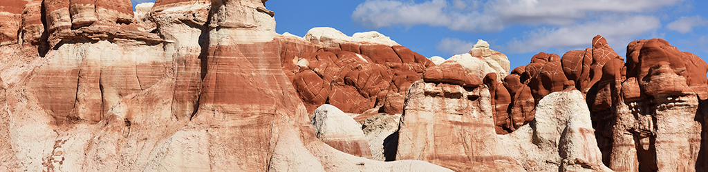 Rocky outcroppings of the Arizona desert